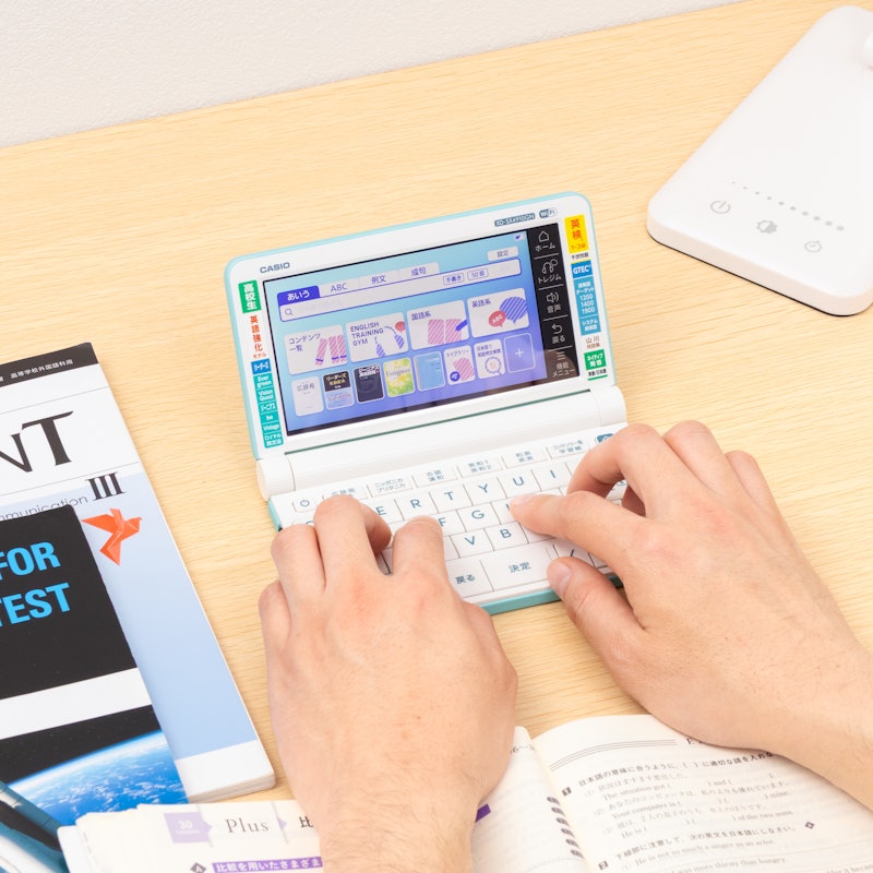 カシオ az-sx4910 2022年度学校専用モデル電子辞書カシオ「AZ-SX4910」と高校生用一般