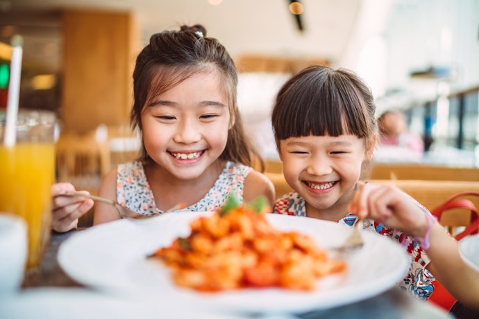 子連れの家族旅行の場合はキッズ向けサービスの充実度に注目しよう