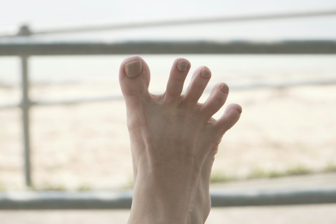 自宅で履くなら足指をを大きく開けるものがベター