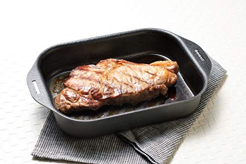 ソースを使った料理を作るなら深型をセレクト。大人数用向けにも