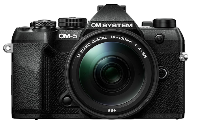 旅行・アウトドアなら、小型・軽量設計の「OM-5 Mark II」が選択肢に