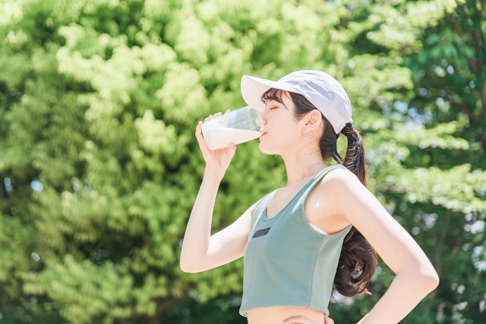 美容・健康を意識したい人は、ソイプロテインがベター