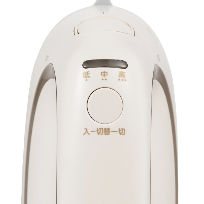 手元が安定し効率よくアイロンがけできる。立ち上がりのスピードも速い