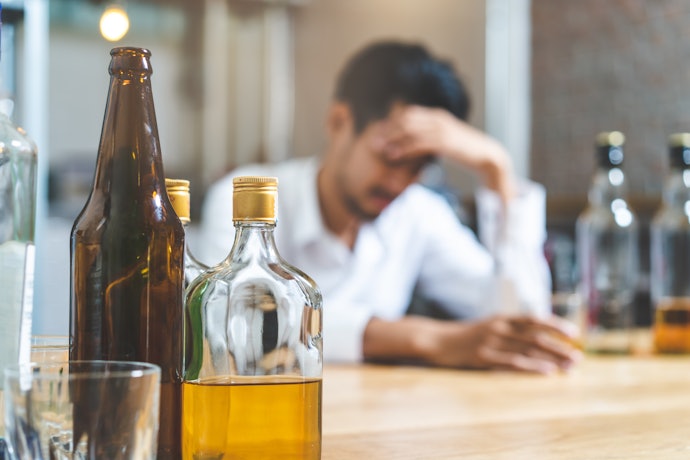 二日酔いが原因の場合は、制酸剤や胃粘膜保護・修復剤が含まれたものを選択