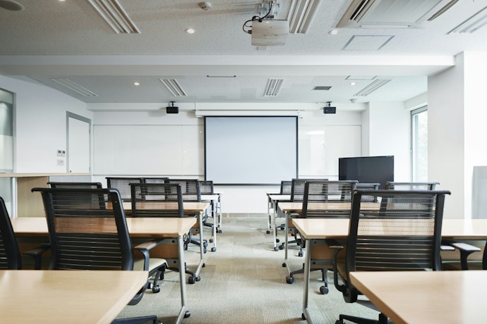 短期間でのスキル習得を目指すなら通学形式の講座を検討しよう