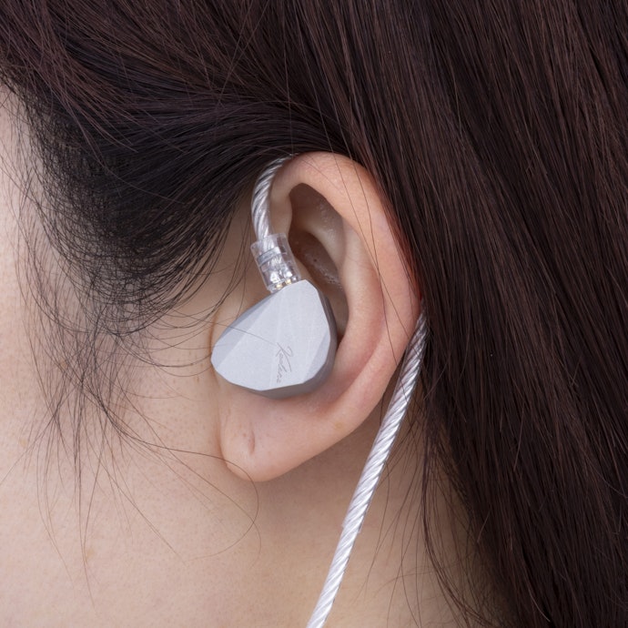 水月雨 MOONDROP Kadenzを徹底レビュー!実際に使ってわかったよい点 水月雨 MOONDROP Kadenzを徹底レビュー!実際に使ってわかったよい点