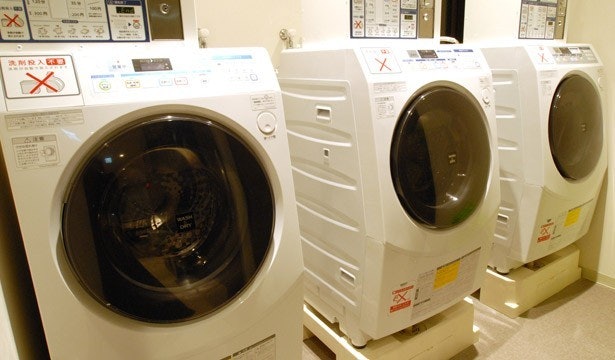 長期滞在するならコインランドリーがあると便利