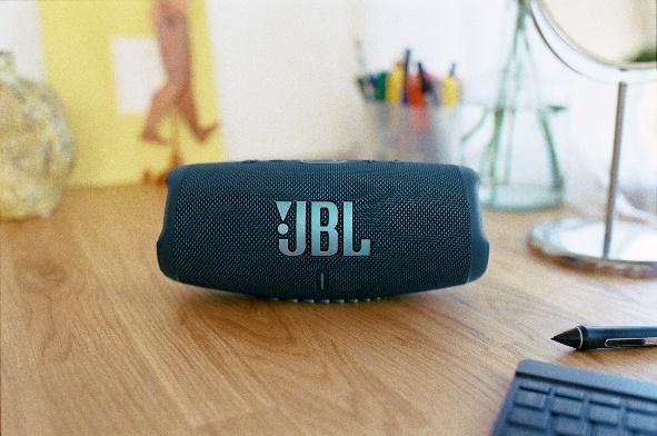 JBL charge5 黒 数回使用のみ Black JBL CHARGE 5を徹底レビュー