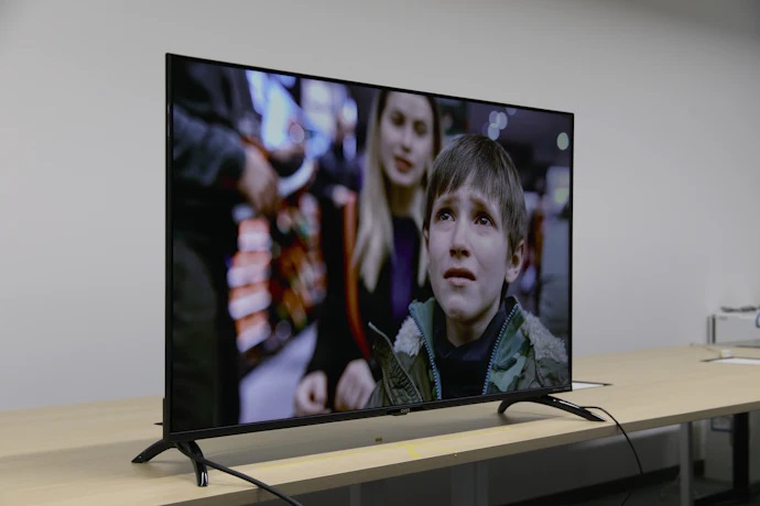 ドン・キホーテ 50型GoogleTV機能搭載4K対応QLEDチューナーレス