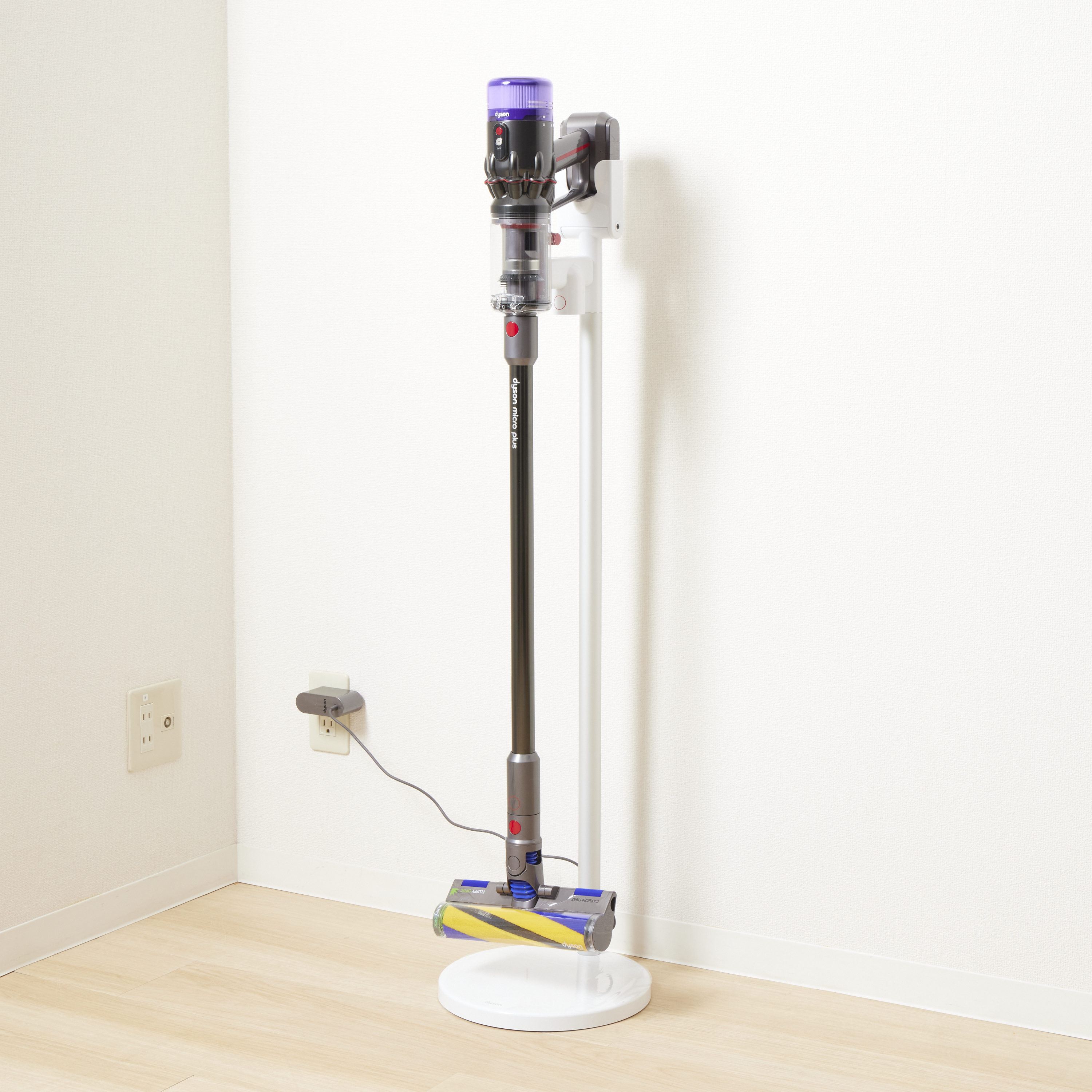 掃除機・クリーナー Dyson micro plus / SV33 FF PL Dyson Micro Plus SV33 FF PL [サイクロン式 /コードレス] Dyson