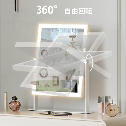 顔と平行になる角度が基本。さらに角度調整できるとアイメイク時に便利