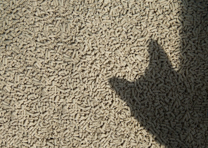 複数の猫砂を使用可能。掃除に便利な猫砂全捨て機能も搭載