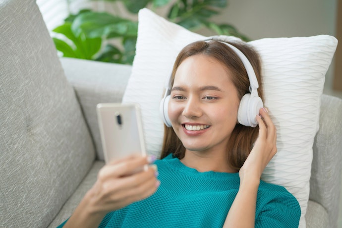テレビのように楽しみたい人は、動画投稿系をチェック