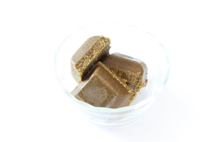 分量のわかりやすさで選ぶなら「固形タイプ」をチョイス