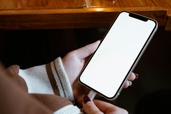 Lightning:iPhone・iPadに接続したいときに