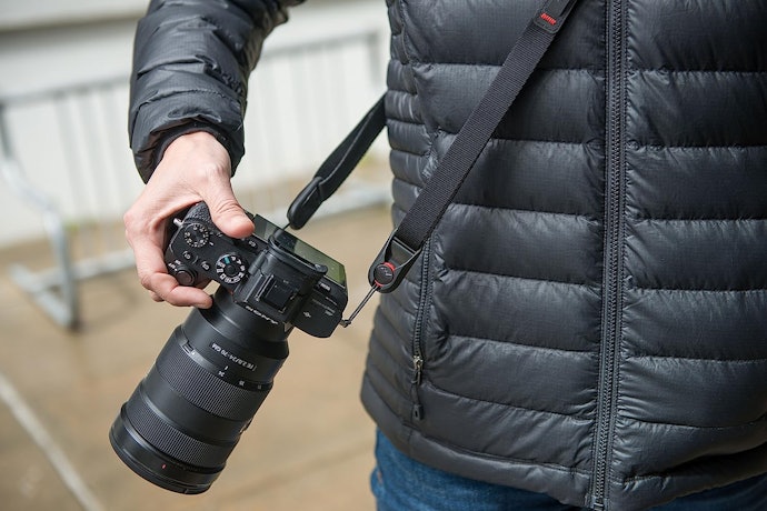 被写体の動きに合わせて素早く撮影したいなら、速写ストラップが狙い目