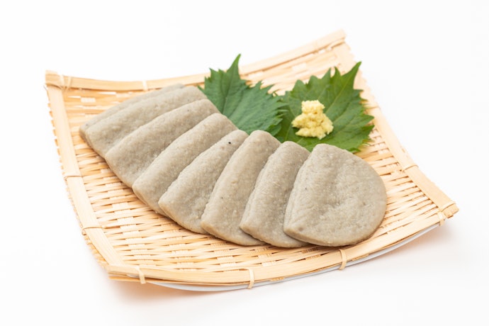 煮込み料理には、はんぺんやつみれなどの茹でかまぼこがぴったり