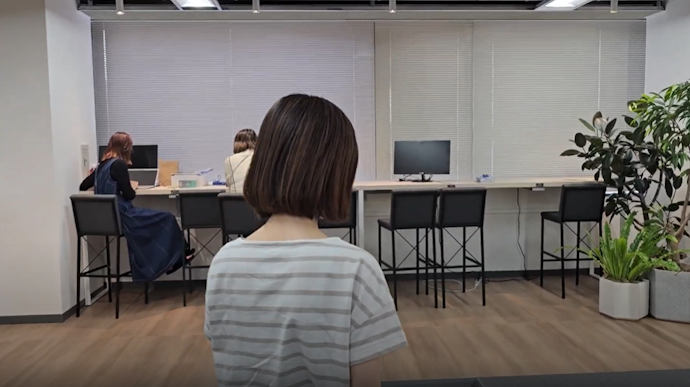 手ブレ補正も強力!なめらかに被写体を追尾し、画面酔いしにくい