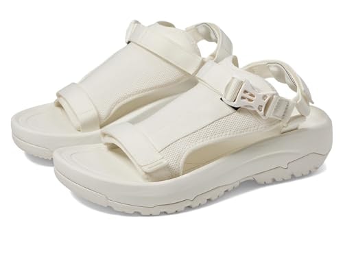 TEVA:スタイリッシュなスポーツサンダルが好きな人におすすめ