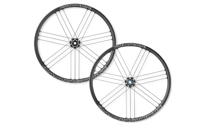 見た目のかっこよさを求める人は、「Campagnolo(カンパニョーロ)」