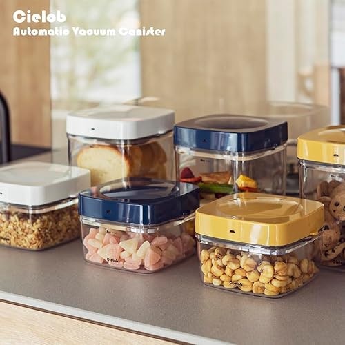 取り回しのよさで選ぶなら、軽量で割れにくいプラスチック製がおすすめ