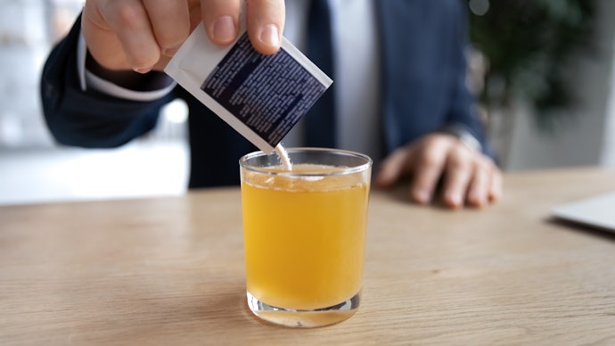 飲み物に混ぜて飲みたいなら、チンキ液・粉末タイプがぴったり