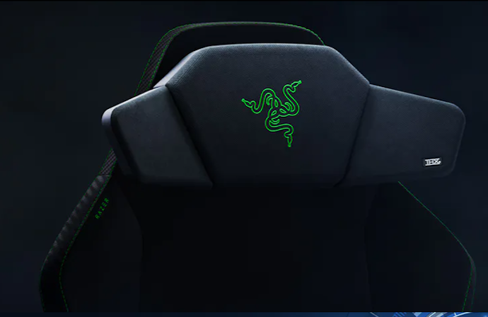 ヘッドセットのような没入感を得たいなら、Razer Clioも候補に