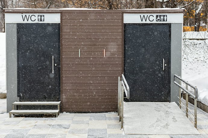 着脱・トイレをスムーズにしたいなら、ファスナーや素材をチェック