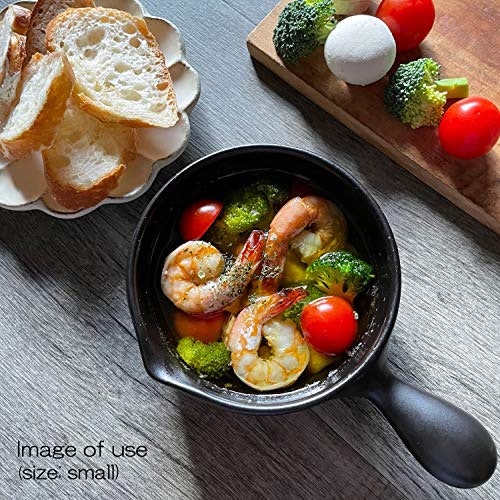 電子レンジ調理もできるのは「耐熱陶器製」。家庭で使うなら利便性が高い