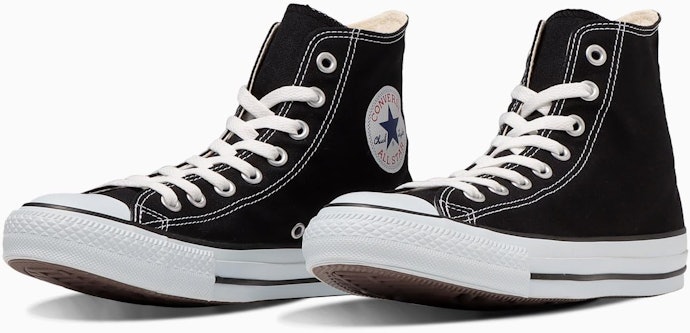 シンプルさを追求するならCONVERSEやVANSがマッチ