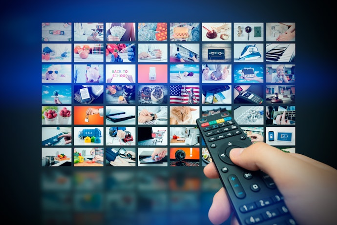 Google TV:ソニー・シャープ・TCLが採用。アプリの豊富さと操作性を重視する人に