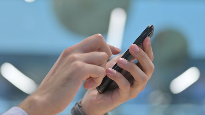 メールの翻訳なら、テキストから変換できるアプリを使おう。ただし正確性には注意