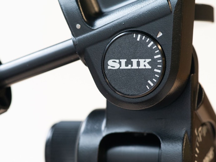 多彩な三脚ラインナップを誇るSLIK(スリック)