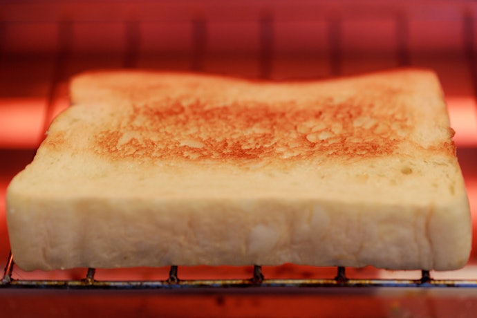パンを食べることが多い人は、トースター機能付きをチョイス