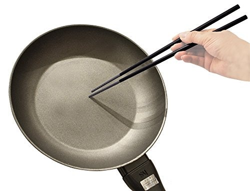 揚げ物や炒め物に使うなら、油跳ねを防げる30cm前後がおすすめ