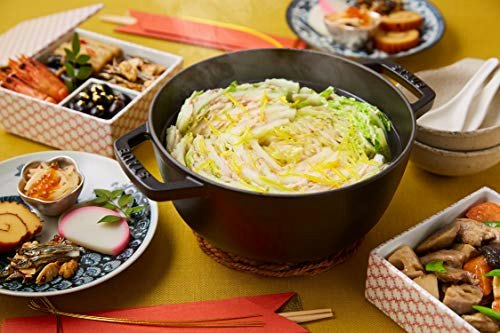 みそ汁・ホットミルクは片手鍋、煮込み料理は両手鍋が便利