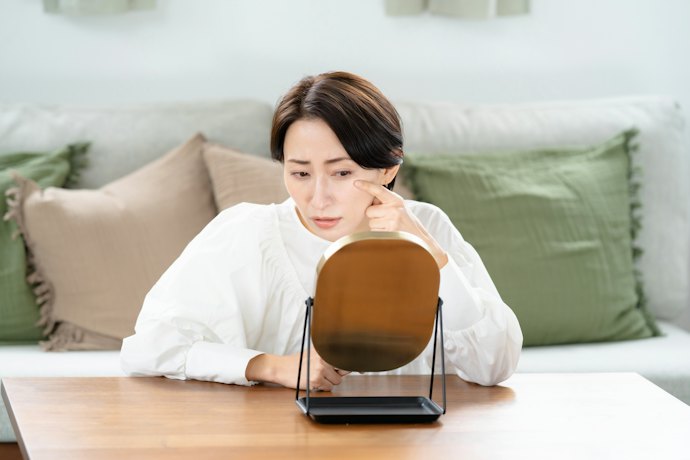 シミ予防には、美白有効成分配合をチェック
