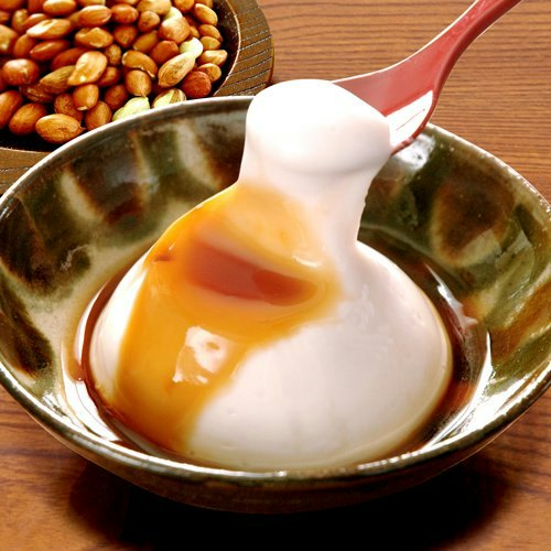 プルプル食感やピーナッツの風味が好きな人は、ジーマーミ豆腐に注目