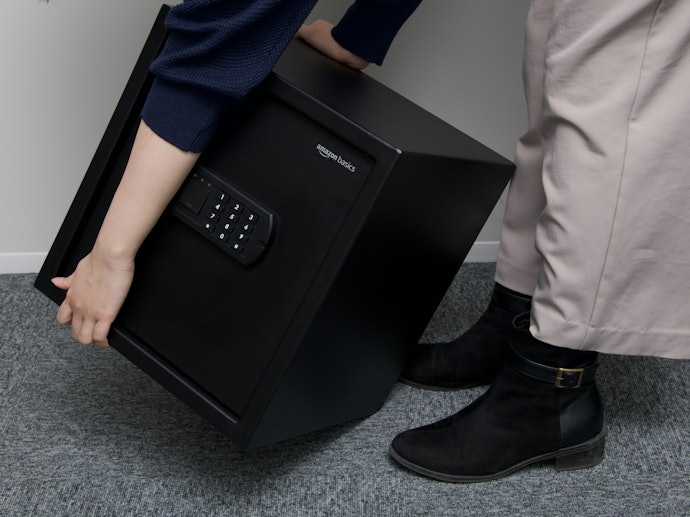 圧倒的な重量で持ち逃げを物理的に防ぎやすい