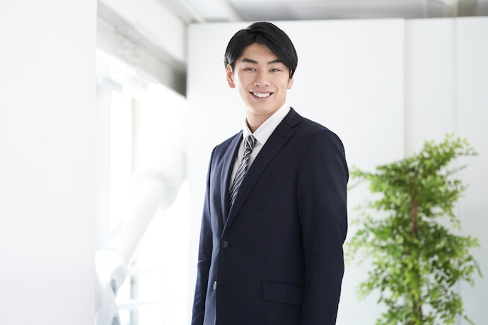 ジャケットはシングルをチョイス。2つボタンなら業種・社風を選ばない