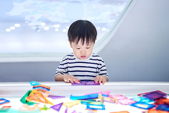 数字や図形の興味を引き出したいならブロックやパズルがおすすめ