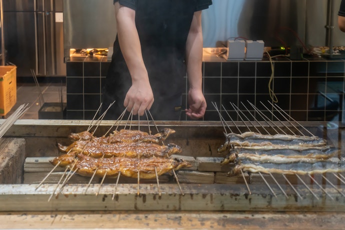 タレとの調和を楽しむ蒲焼きか、うなぎそのものを味わう白焼きか