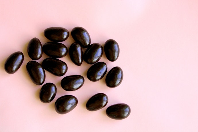 甘いものが苦手な人にはビターチョコレートがおすすめ