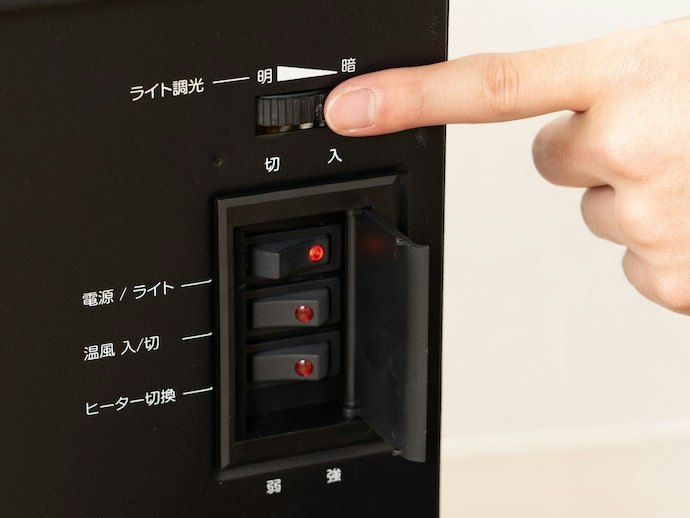 「イルミネーション機能」があれば季節を問わず炎を楽しめる