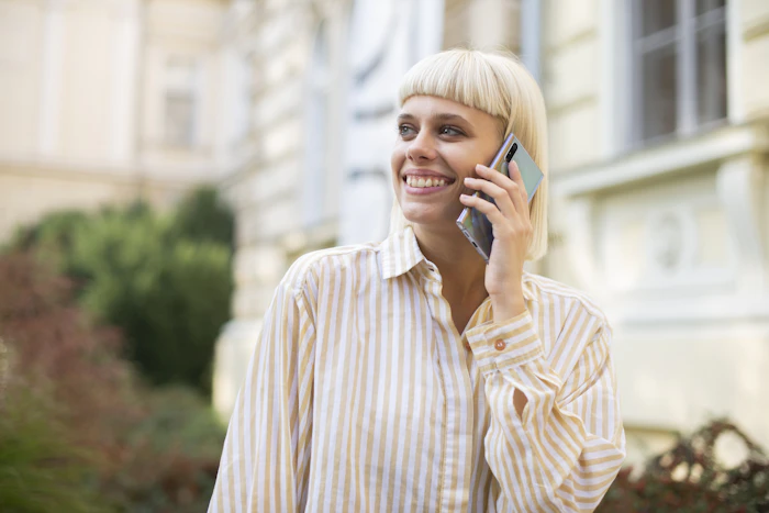 楽天モバイルの留守電は無料で使える?Rakuten Linkの操作・設定方法も解説