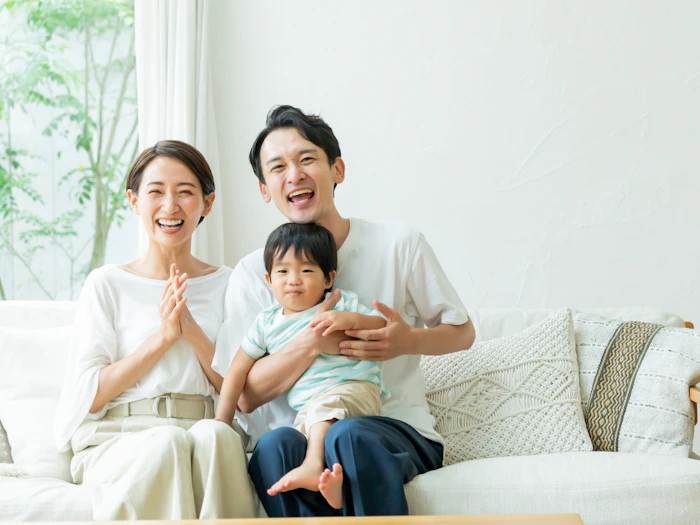 こどもNISAはいつから?新制度の内容やジュニアNISAとの違いも解説