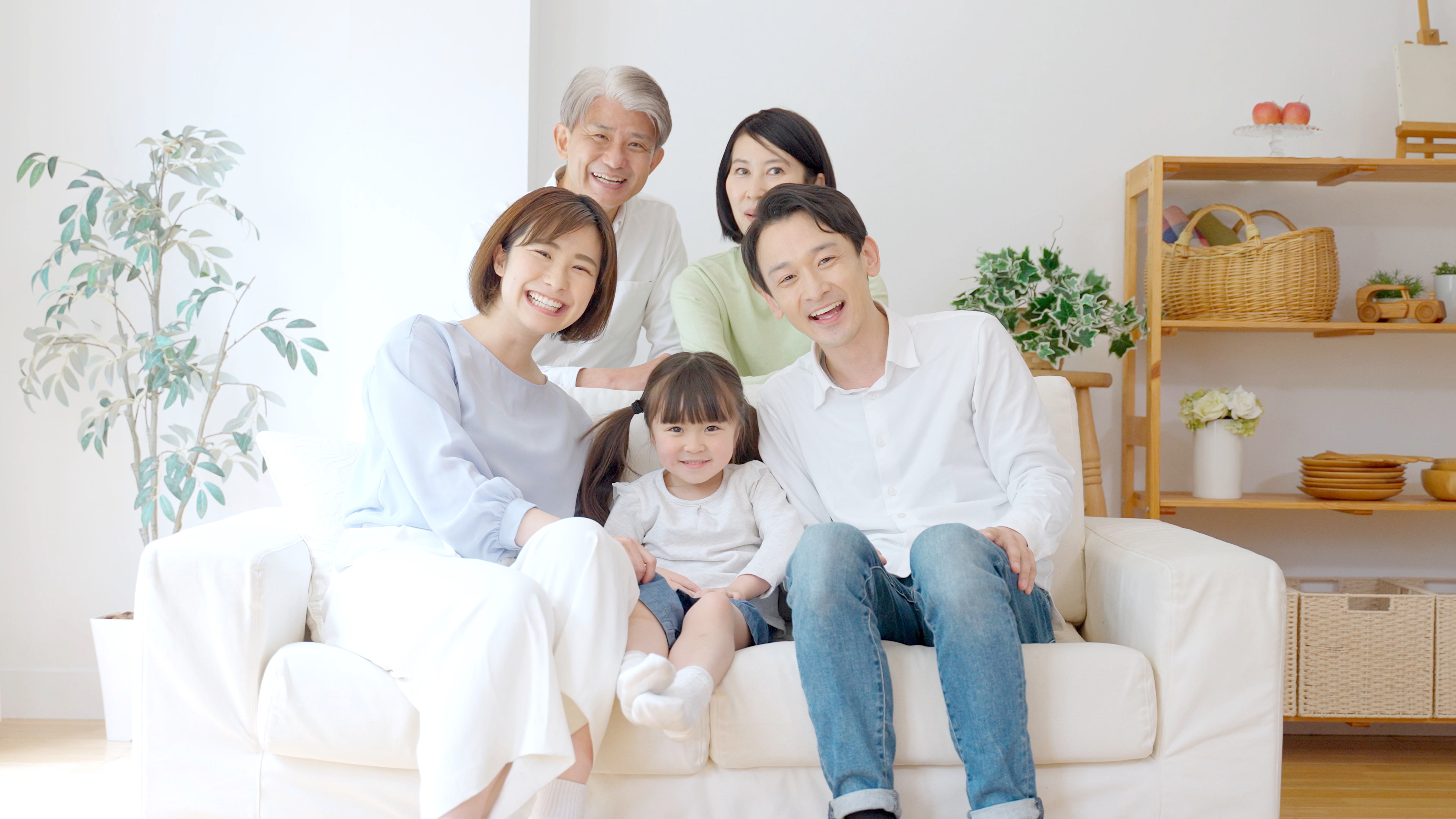 26歳の平均年収と手取りの現実は？男女・学歴別の格差と中央値を徹底検証