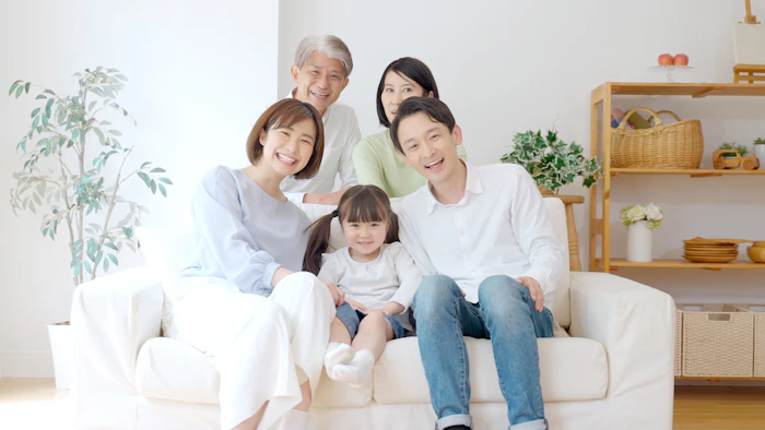 34歳の平均年収や手取り額は?男女別・業種別の中央値を紹介