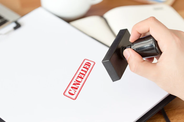 ビッグローブ光の解約方法は?窓口の電話番号や違約金を徹底解説!