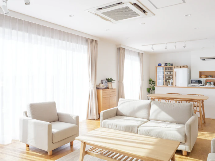 年収450万円の家賃相場は?世帯人数別の生活費と家賃を抑える節約術を紹介!